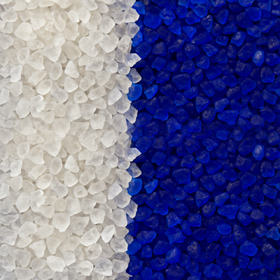 Silica gel-blue white beads or crystals
